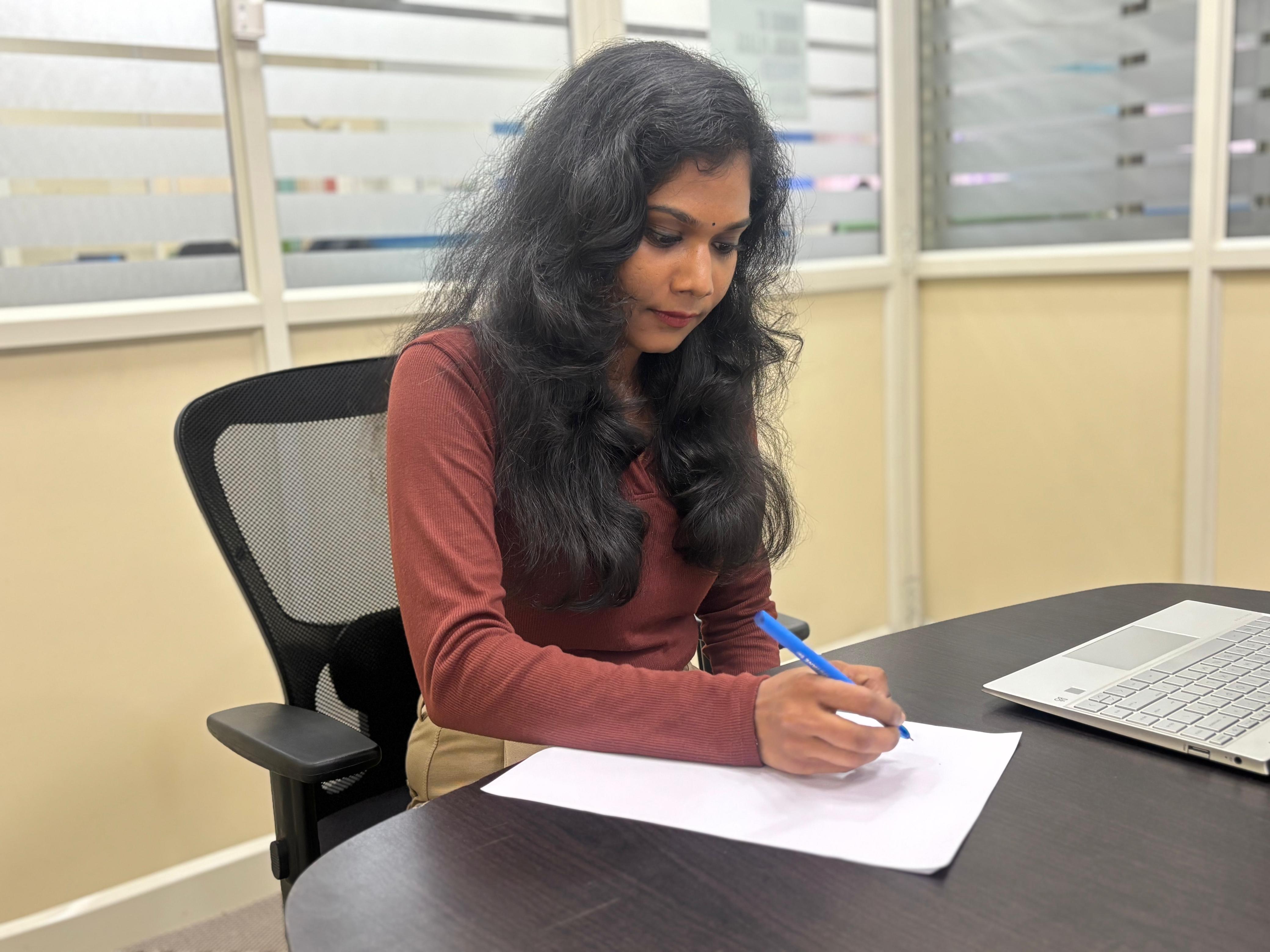 Two-wheeler dealership team onboarding with Offrd